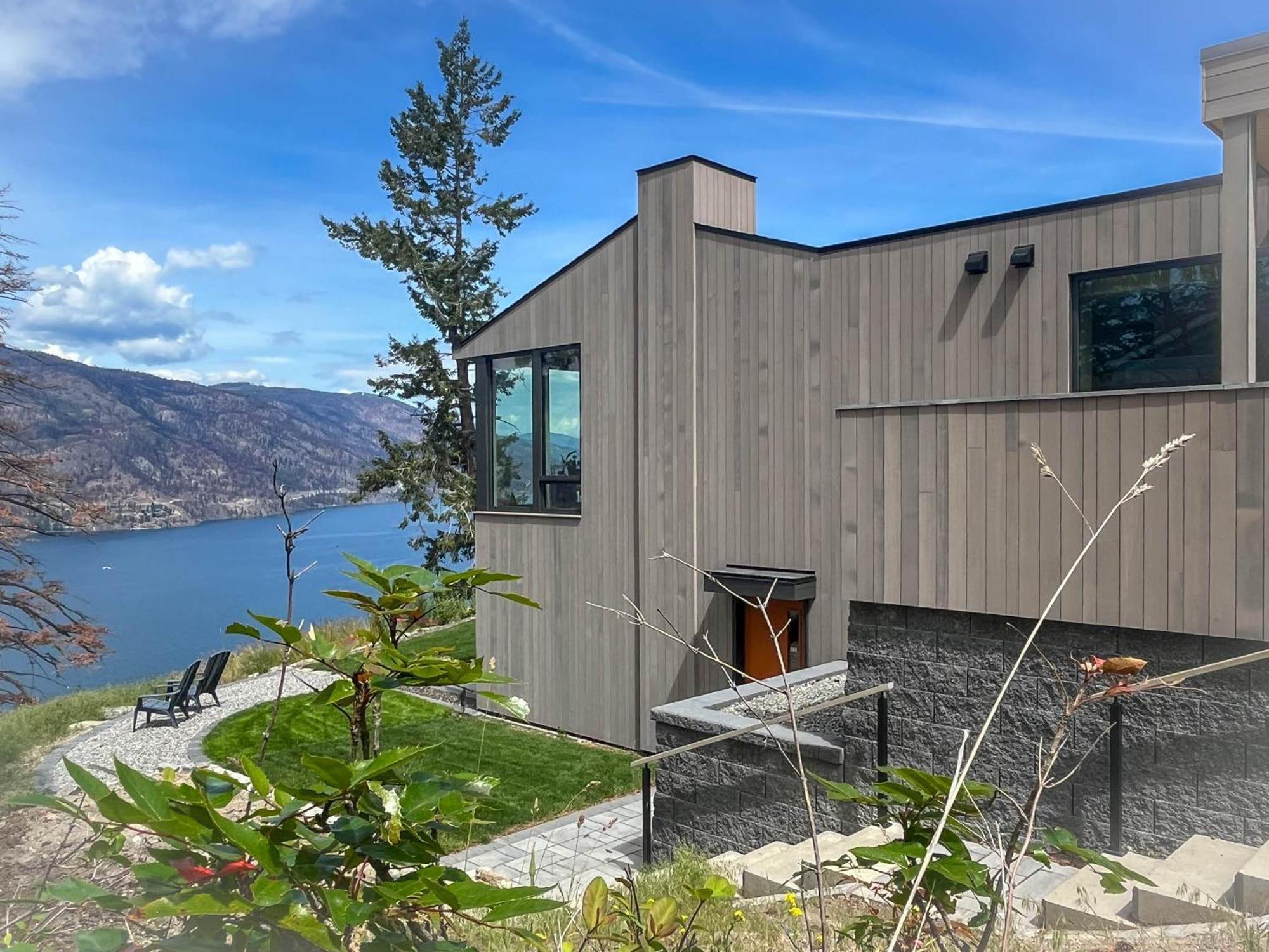 Kelowfornia Lakeview Retreat Kelowna Exterior photo