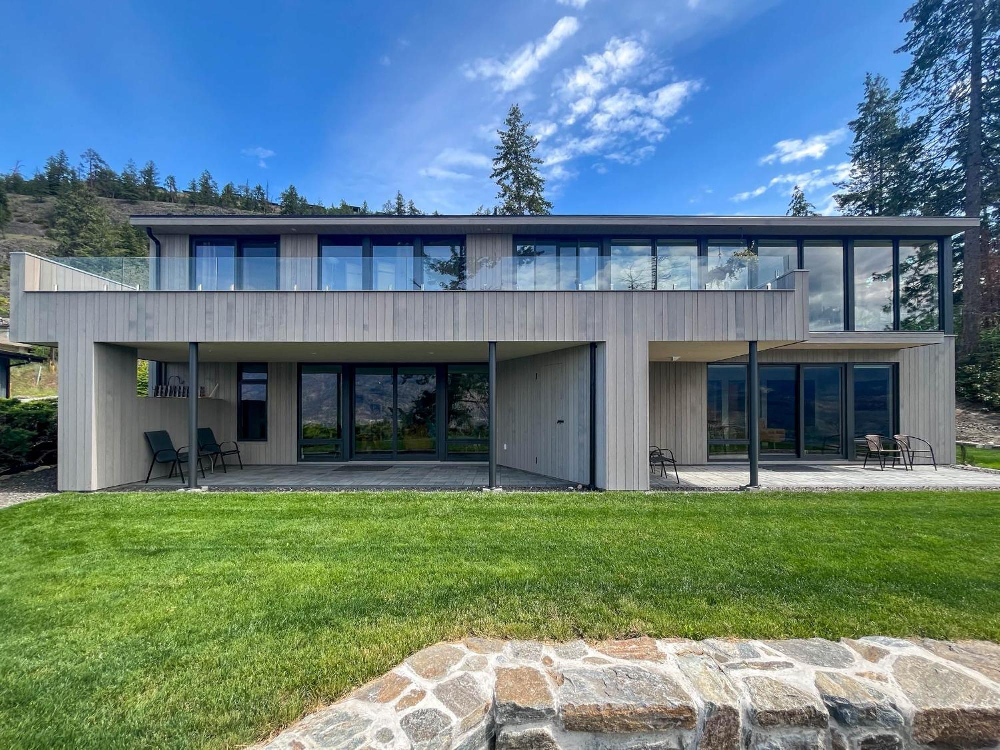 Kelowfornia Lakeview Retreat Kelowna Exterior photo