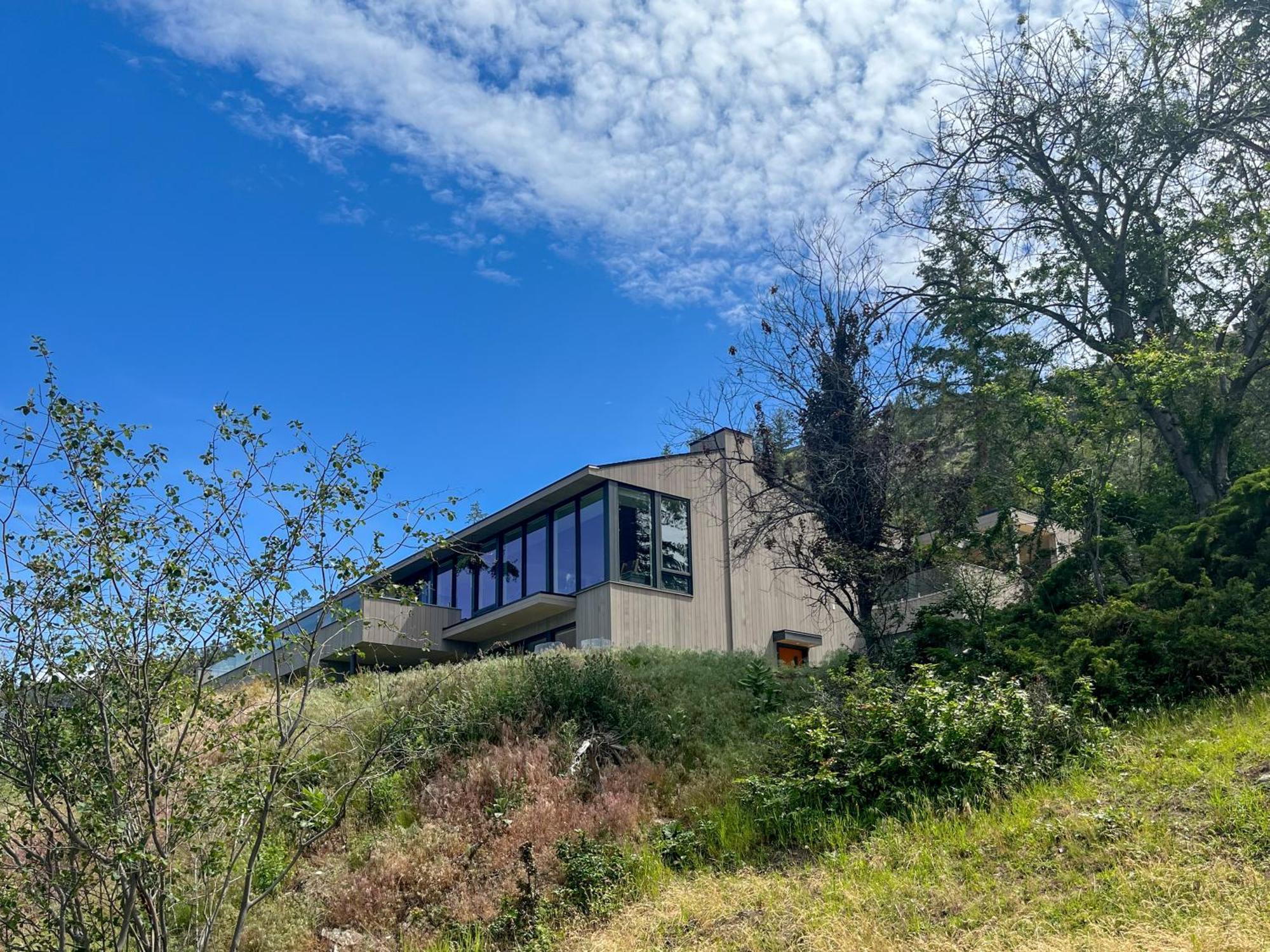 Kelowfornia Lakeview Retreat Kelowna Exterior photo